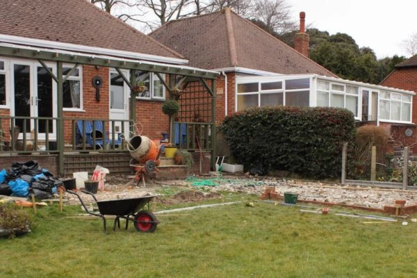 Understand the importance of boundary walls Berkshire contact Jason edworthy party wall surveyors today!